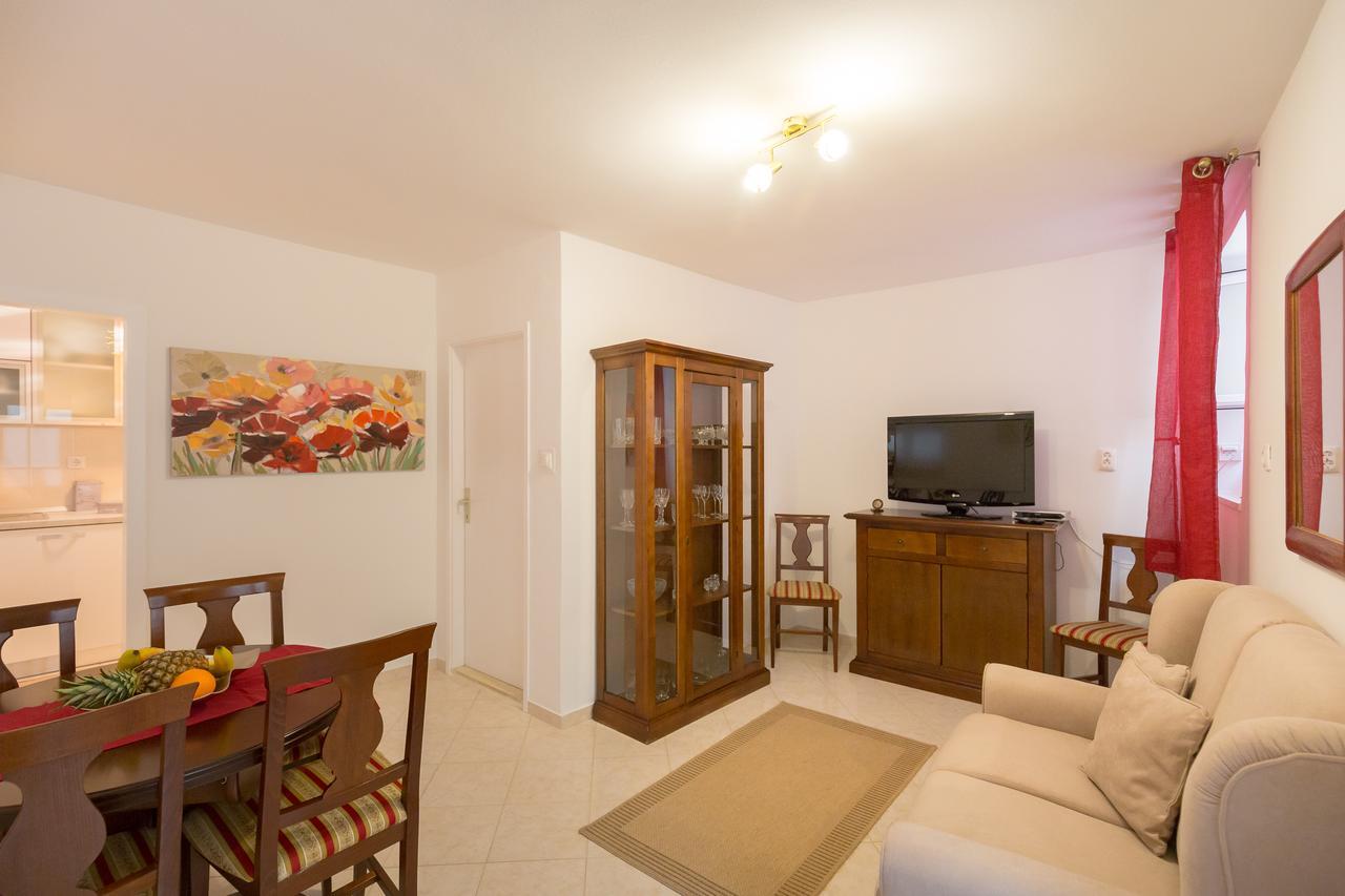 Holiday Home Nada ดูบรอฟนิก ภายนอก รูปภาพ